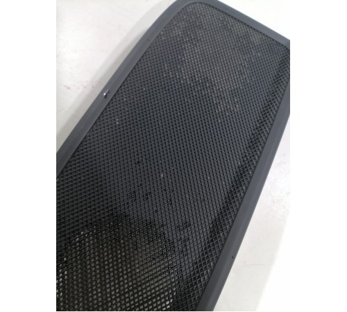Решетка крышка динамика