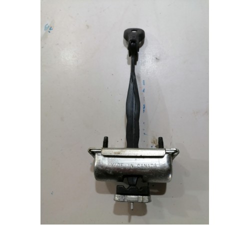 Ограничитель двери передний левый