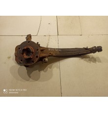 Поворотный кулак(передний правый)