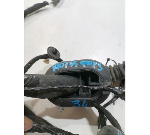 Проводка двери задняя левая