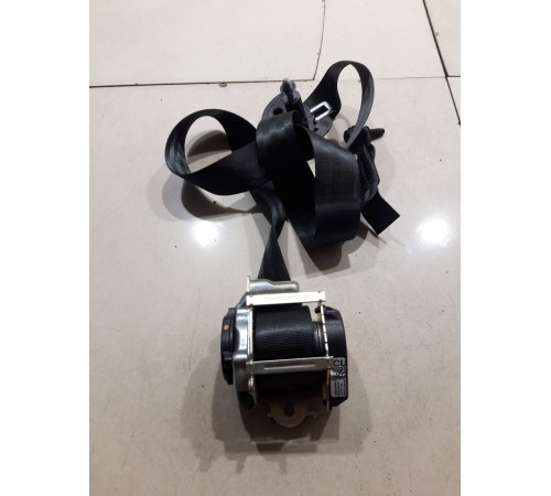 Ремень безопасности (передний правый)