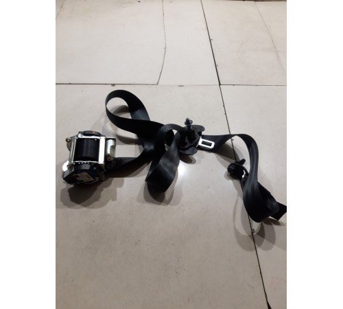 Ремень безопасности (передний правый)