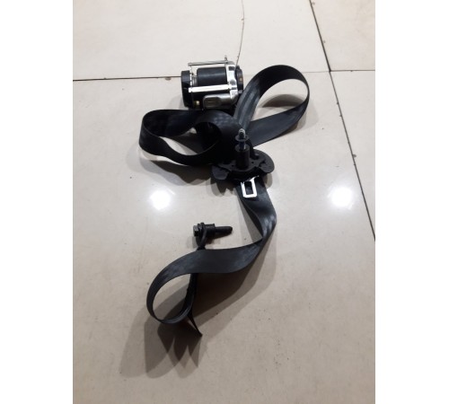 Ремень безопасности (передний правый)