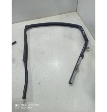 Уплотнитель стекла (задний правый внутренний)