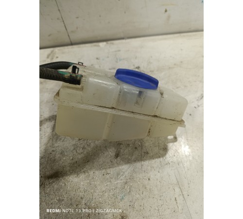 Бачок расширительный