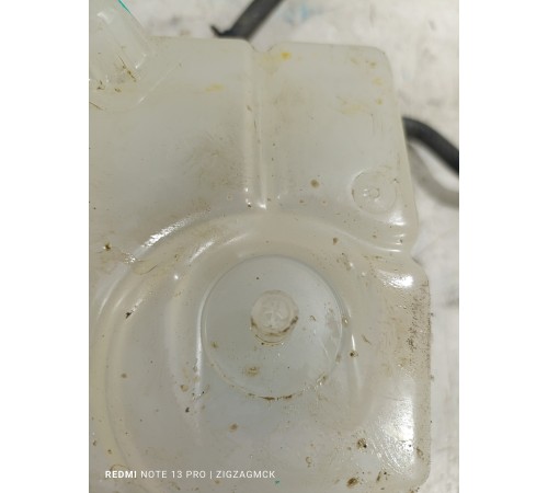 Бачок расширительный