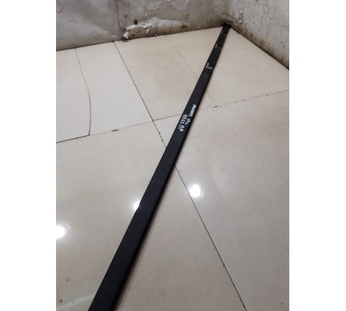 Молдинг крыши (правый)