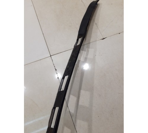 Молдинг крыши (правый)