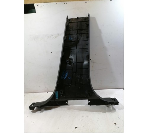 Обшивка центральной стойки левая нижняя