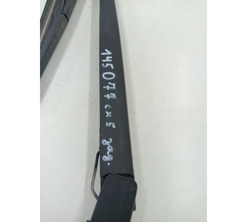 Поводок стеклоочистителя задний