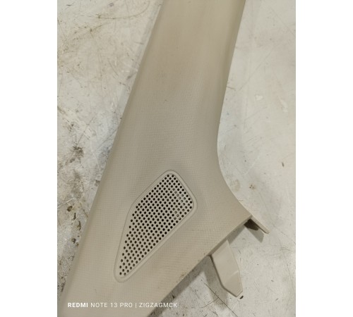 Обшивка стойки лобового стекла правая