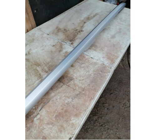 Рейлинг крыши правый