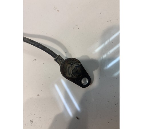 Датчик ABS передний левый