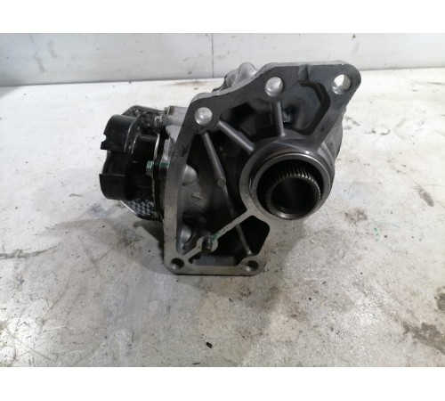 Раздаточная коробка (раздатка)