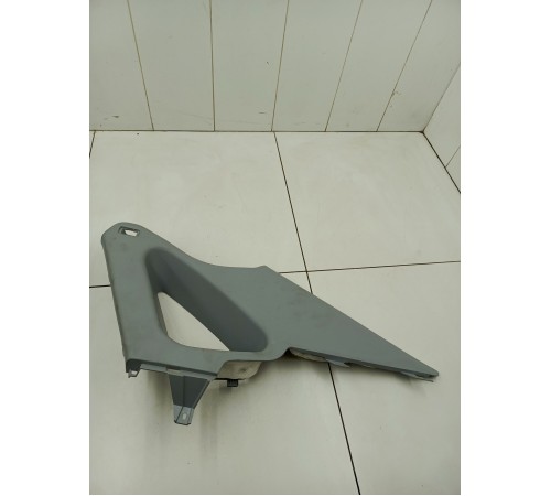 Обшивка стойки задняя правая