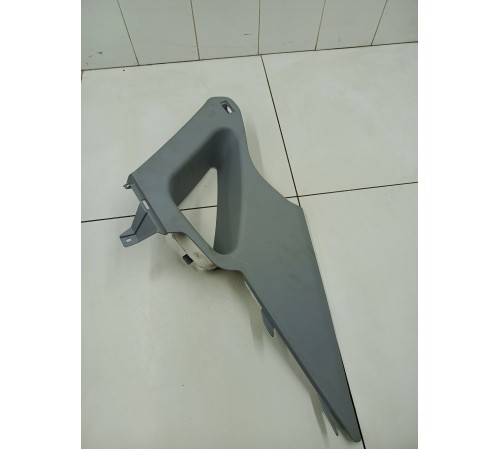 Обшивка стойки задняя правая