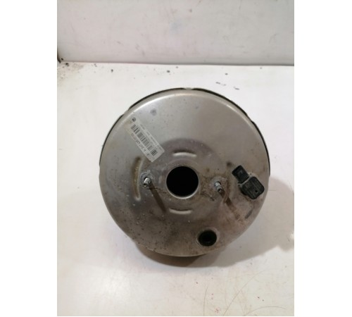 Вакуумный усилитель тормозов