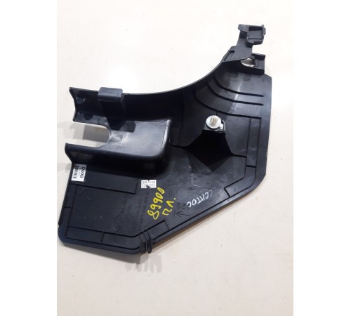 Накладка порога (передняя левая)