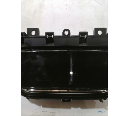 Бардачок центральной консоли малый