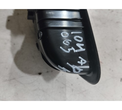 Накладка кнопки стеклоподъемника (передняя правая)