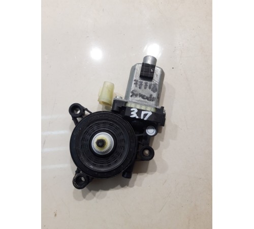 Моторчик стеклоподъемника (задний, правый)