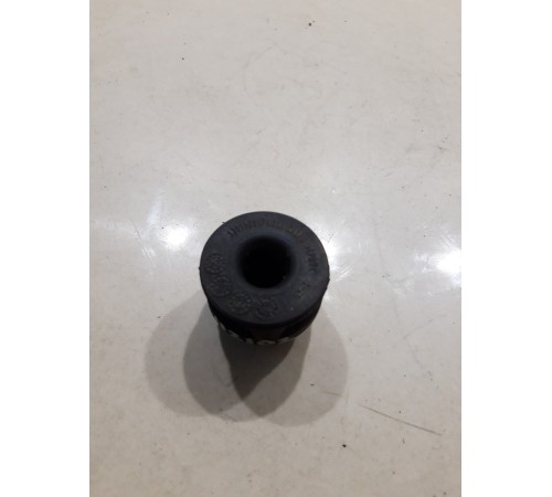 Подушка радиатора нижняя