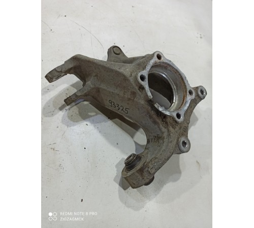 Кулак поворотный(задний левый)