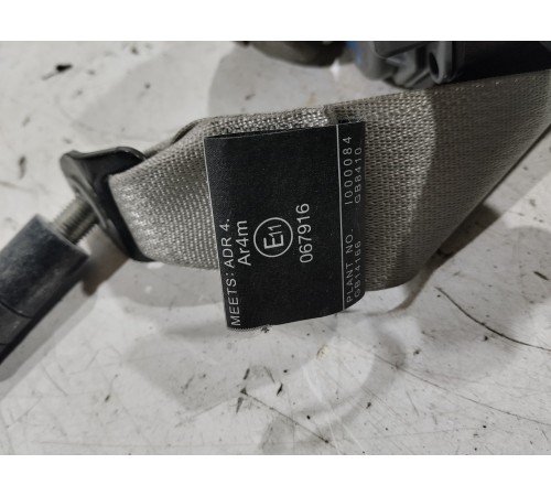 Ремень безопасности (задний правый) второй ряд