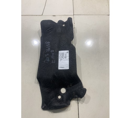 Обшивка багажника звукоизоляционная(задняя правая)