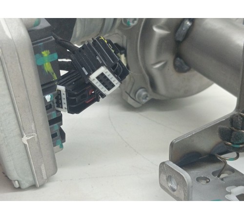 Электроусилителя руля (ЭУР) в сборе