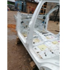 Порог левый с центральной стойкой