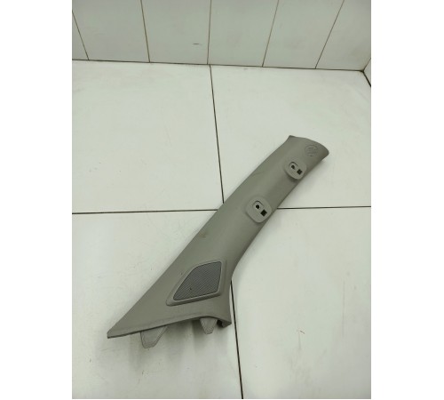 Обшивка стойки лобового стекла правая