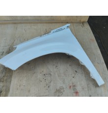 Крыло переднее левое