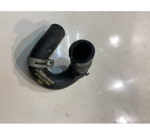 Патрубок системы охлаждения