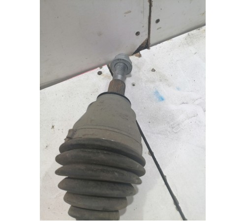 Привод (полуось) передний правый