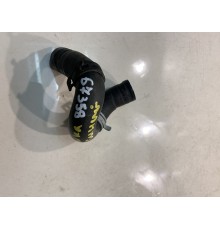 Патрубок системы охлаждения