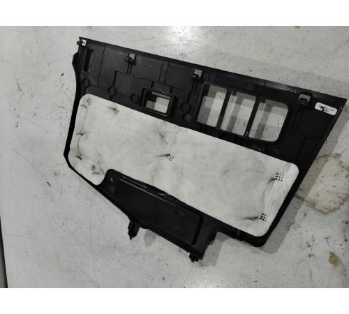 Накладка торпедо нижняя