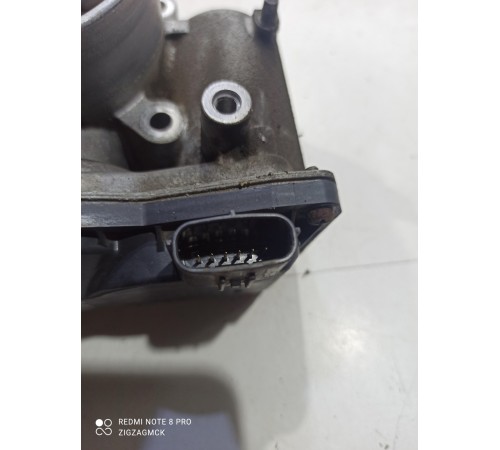 Дроссельная заслонка