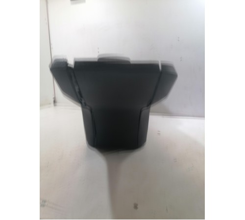 Центральная консоль (с подлокотником)