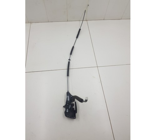 Замок двери передний левый