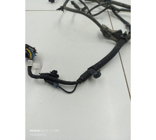 Электропроводка переднего бампера парктроников