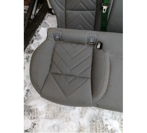 Задний ряд сидений