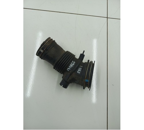 Патрубок воздушного фильтра