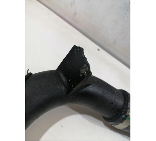 Патрубок интеркулера