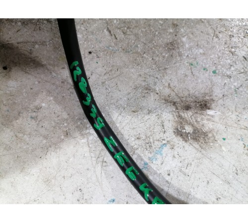 Минусовая клемма аккумулятора