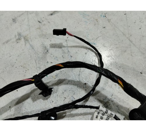 Электропроводка двери задняя левая