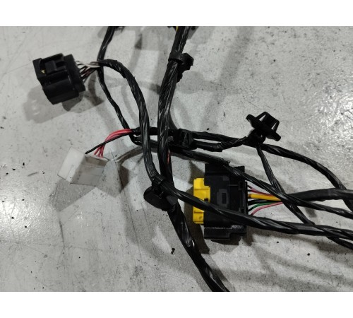 Электропроводка двери задняя левая