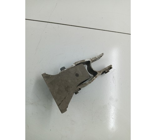 Опора двигателя