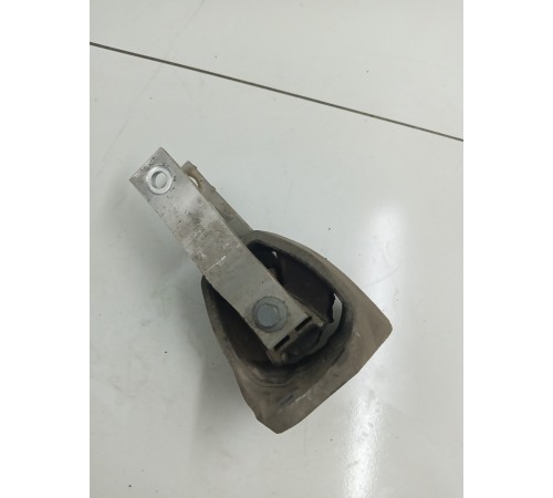 Опора двигателя