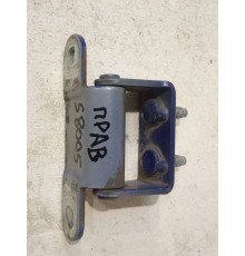 Петля крышки багажника правая